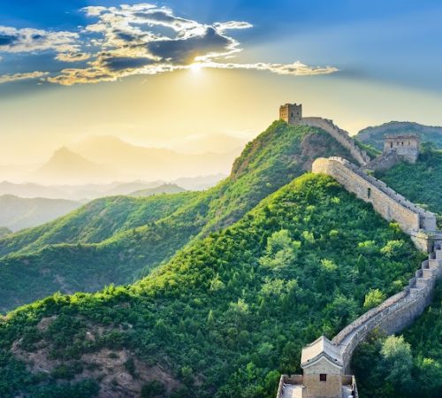 shutterstock439146565hugetrungquoc-1711330569897 (1)